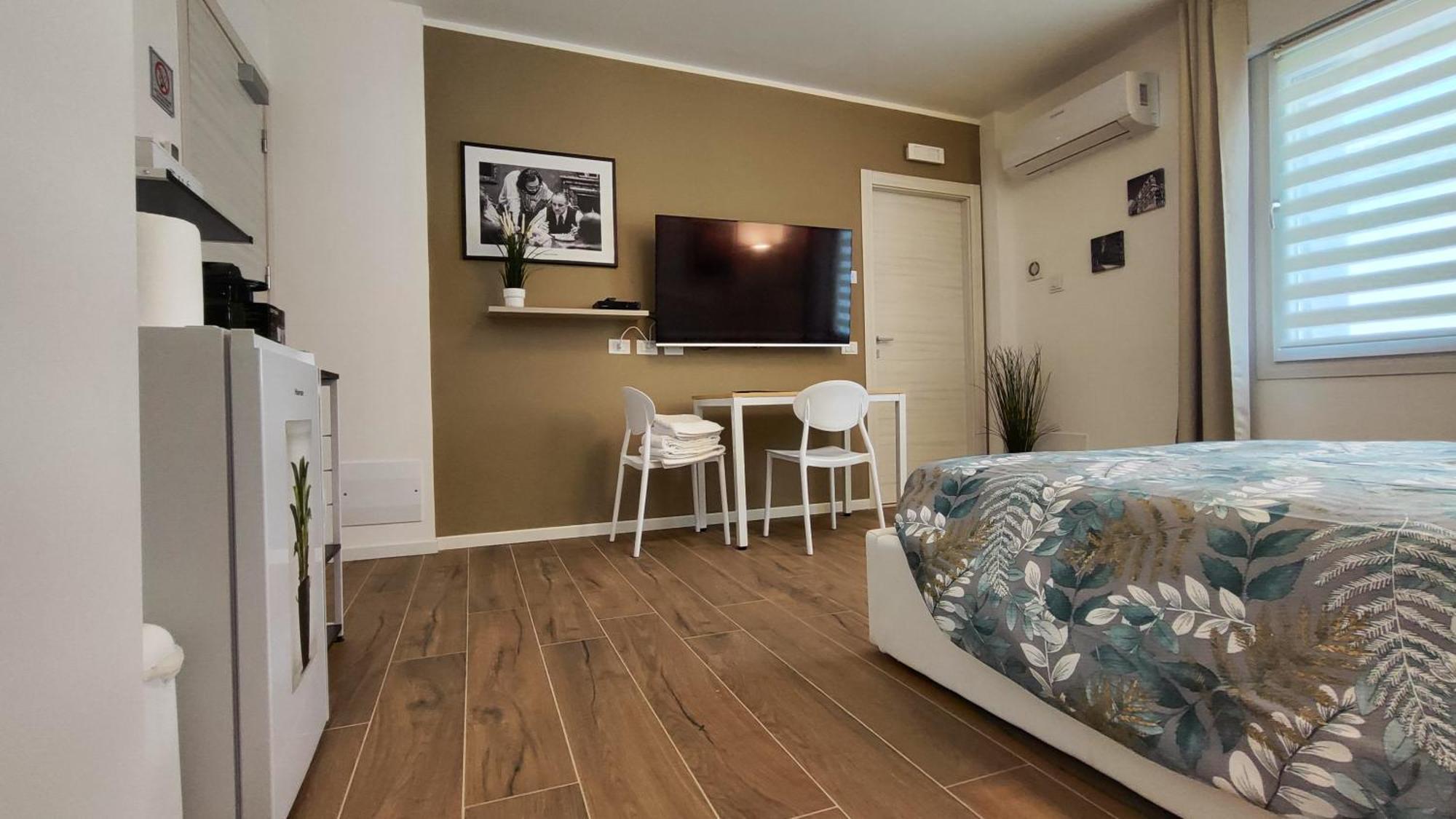 Fellini Rooms Ferrare Chambre photo